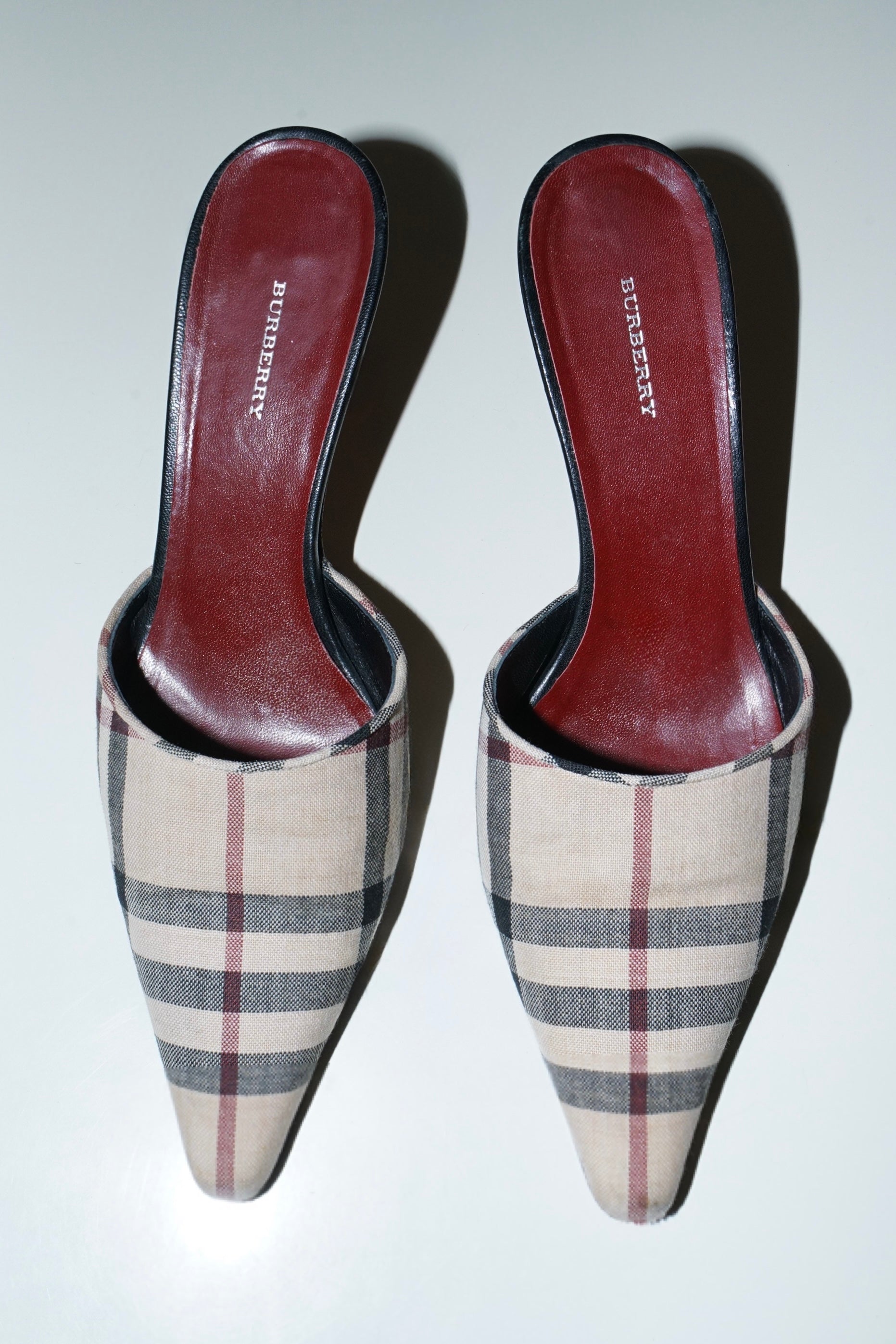 Burberry Nova Check Kitten Mules (38) – Memento Curator