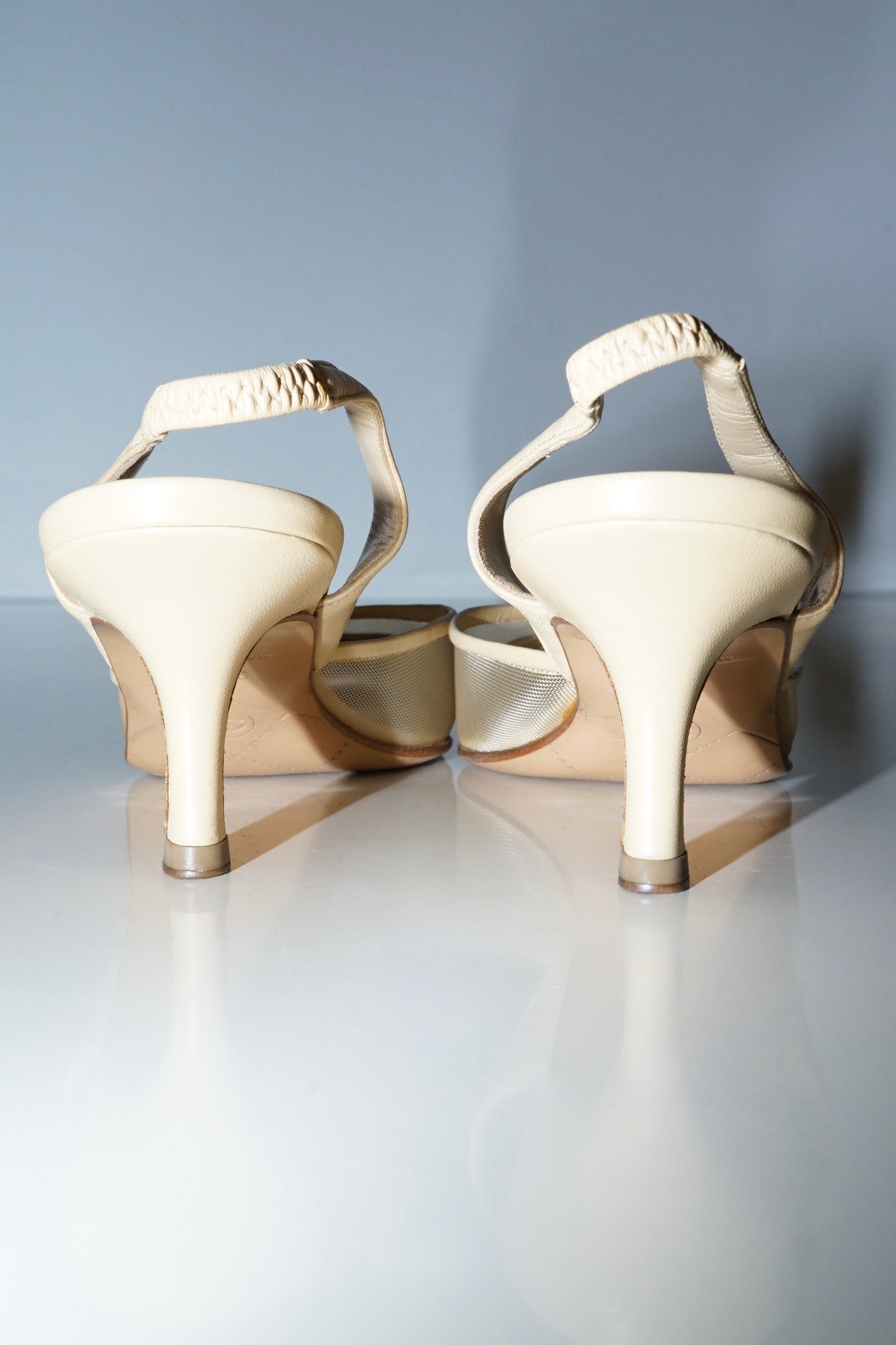 Chanel 2004 CC Beige Mesh & Leather Slingback Heels (35)