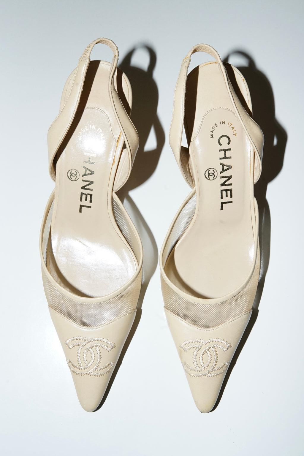 Chanel 2004 CC Beige Mesh & Leather Slingback Heels (35)