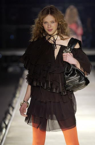 Chloé FW2003 Black Leather Chain Bag